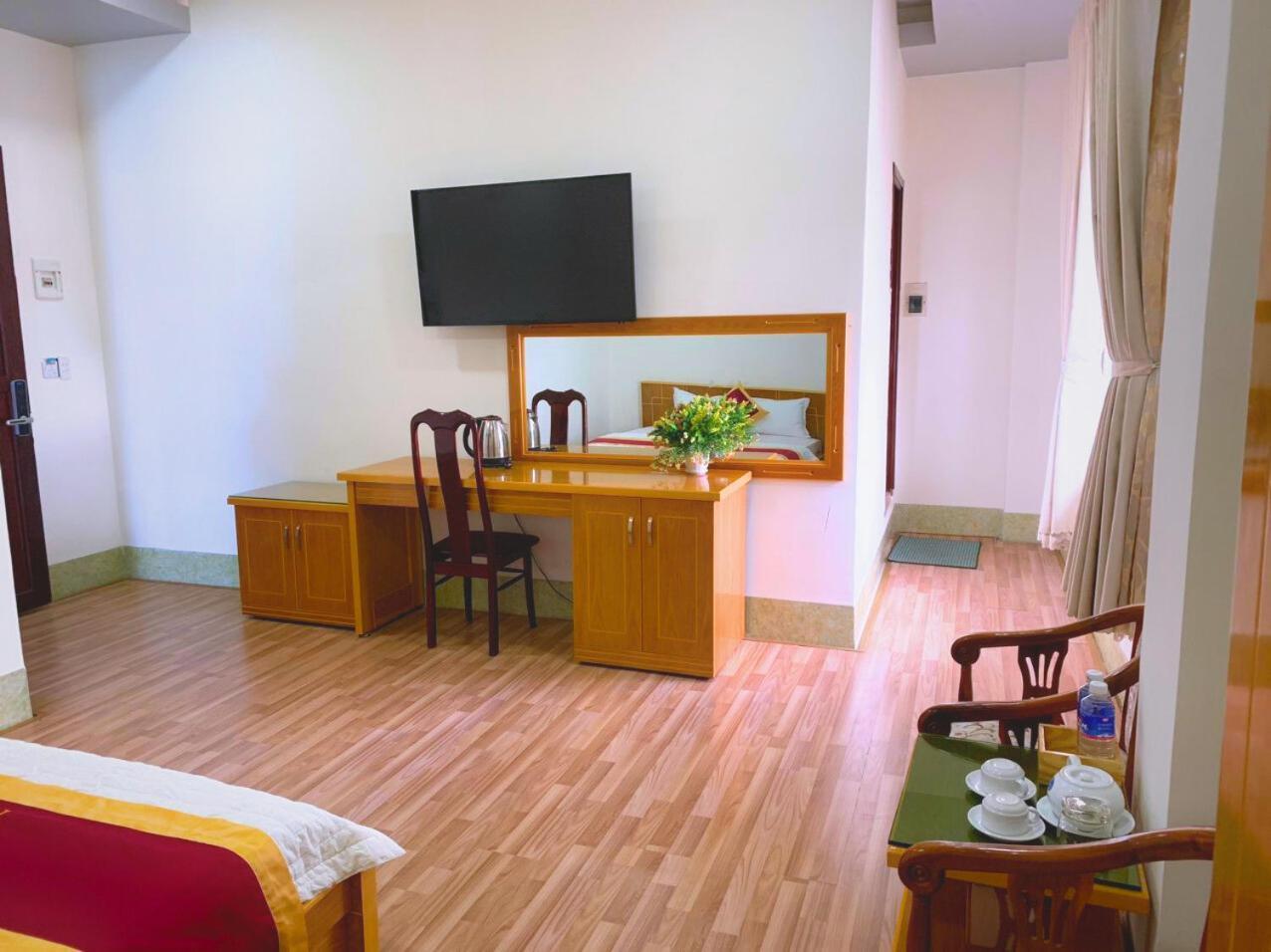 Tuan Vu Hotel Buon Ko Sir Bagian luar foto